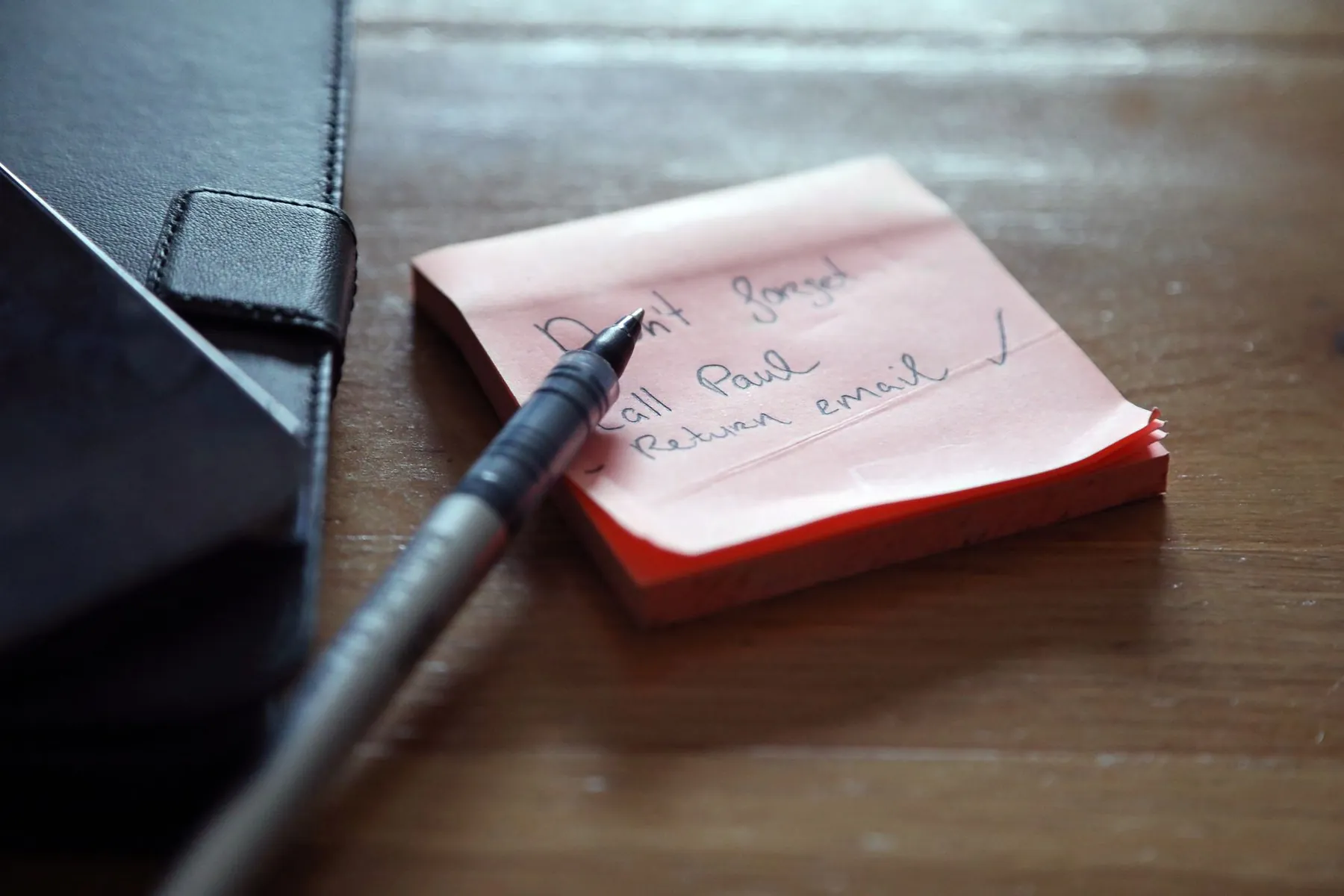 A preparation checklist, illustrating what to arrange before surgery.