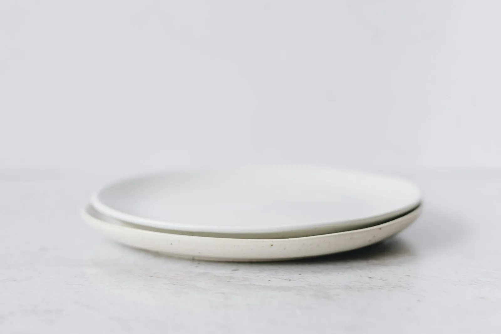 A simple meal, illustrating eating normally rather than dieting before surgery.